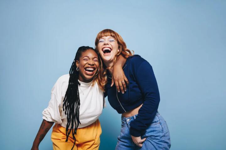 Weak Ties vs Close Friends: How Each Supports Connection