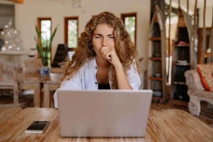 AI Distractions: Keeping Tools From Breaking Your Focus