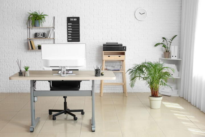 Desk Height: Finding the Right Working Position